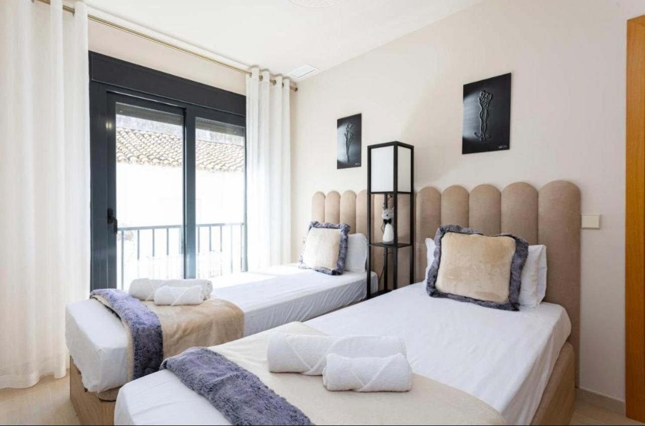 Estepona Elegance Apartment 150Mts From The Sea Екстериор снимка